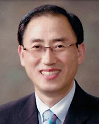 김동환 원로목사